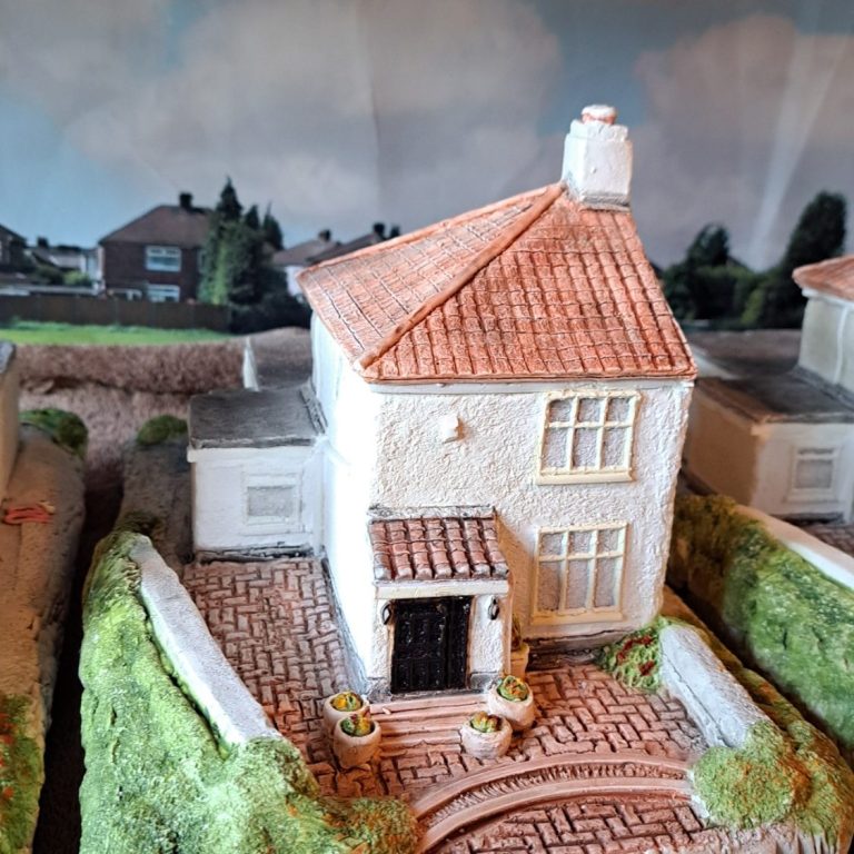 Unique bespoke hand sculpted miniature replica homes and houses and wedding venues Unique bespoke hand sculpted miniature replica homes and houses and wedding venues
